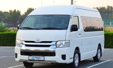 Hurghada Private Hiace Van: Spacious Comfort for Groups